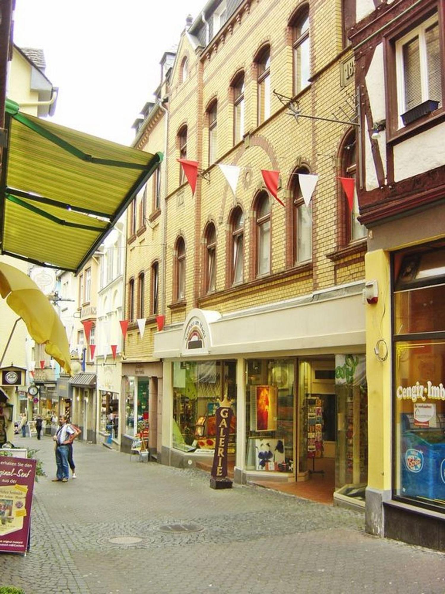 Living In The Historic Cochem Old Town Appartement Buitenkant foto